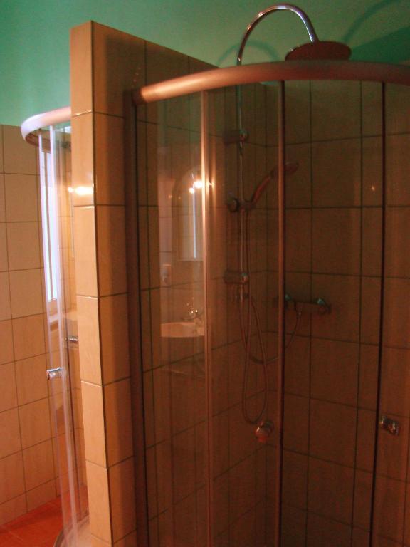 Hostelik Wiktorianski Łódź Exteriör bild