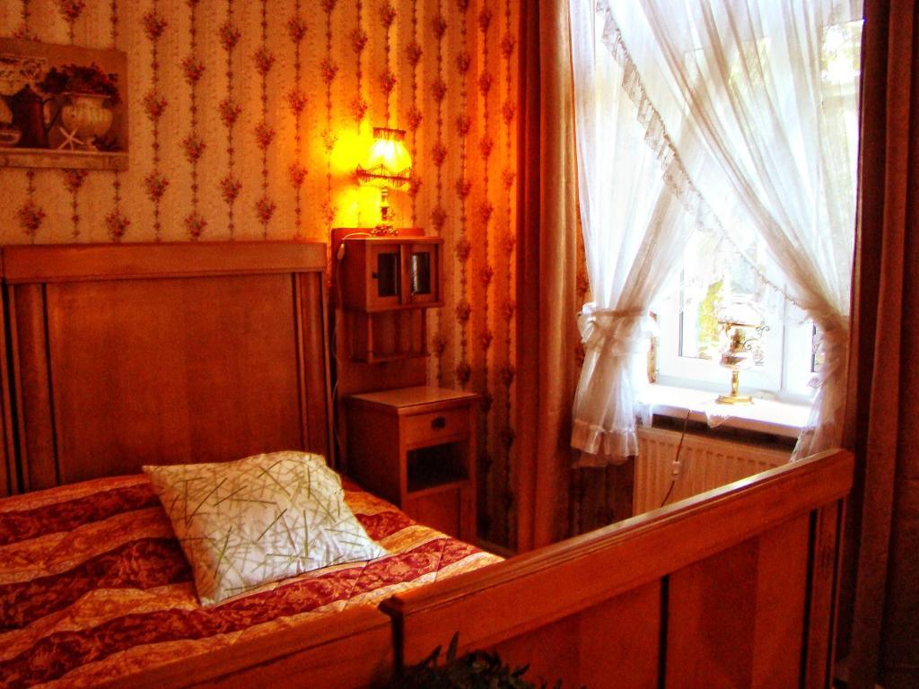 Hostelik Wiktorianski Łódź Exteriör bild