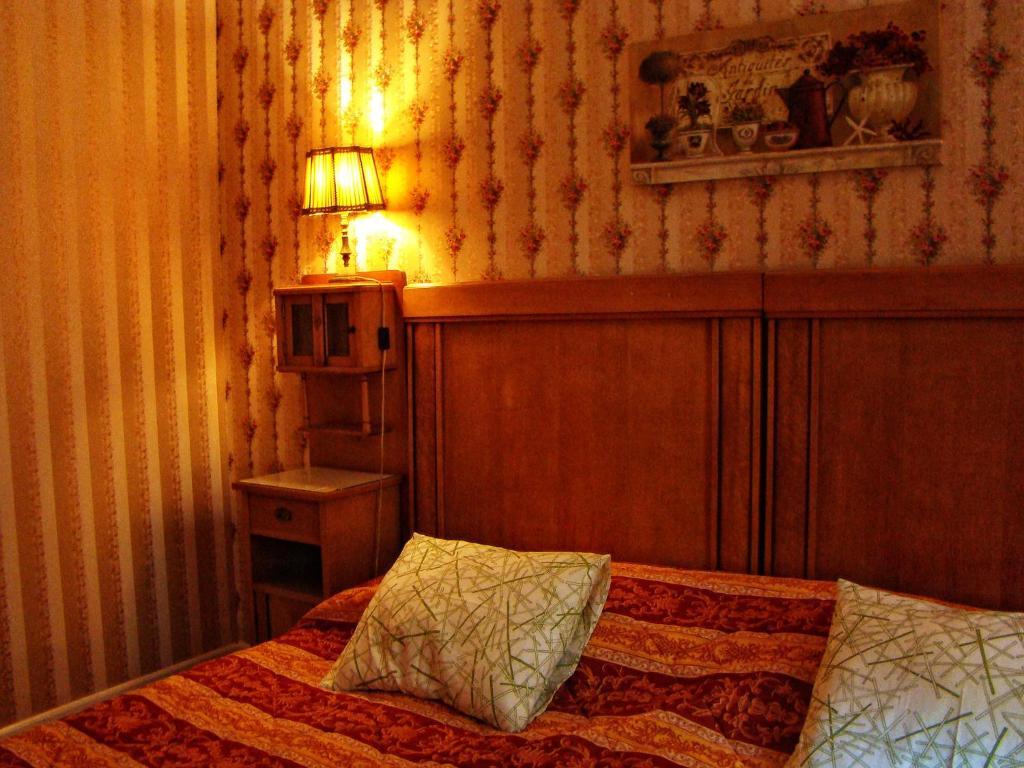 Hostelik Wiktorianski Łódź Exteriör bild