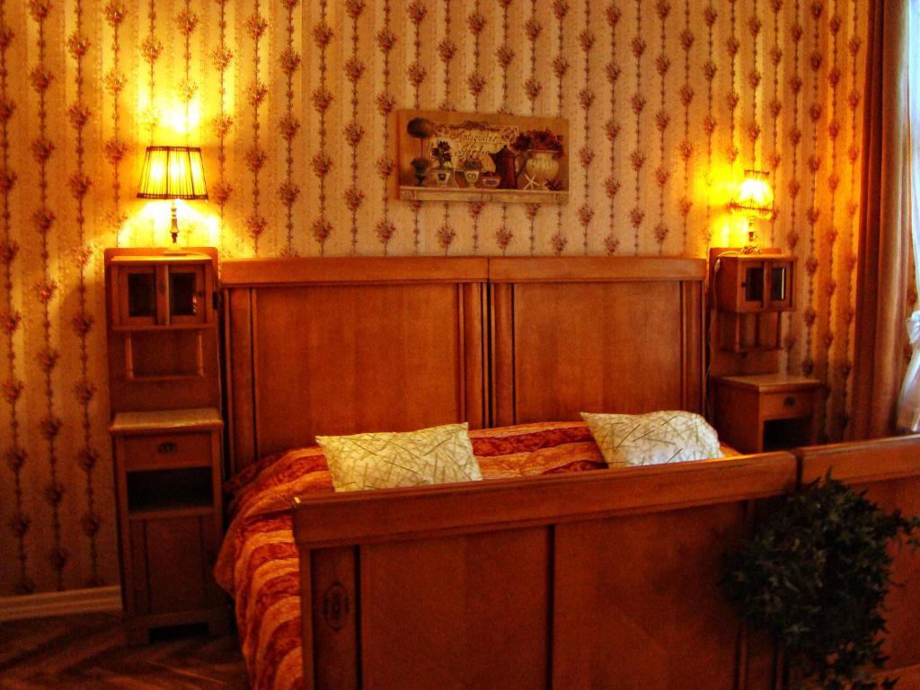 Hostelik Wiktorianski Łódź Exteriör bild